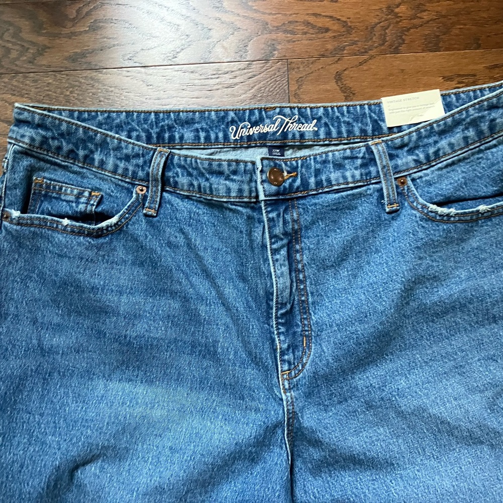 Jeans - Picture 3 of 7
